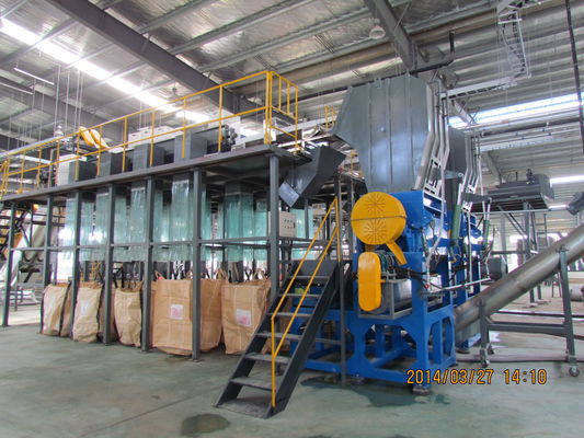 Penghancur Daur Ulang Plastik CE, Garis Daur Ulang Botol PET 2000kg / H
