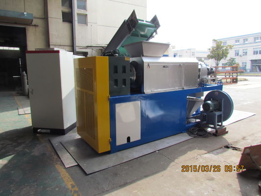 132kw LDPE Film meremas Mesin Pengering Plastik