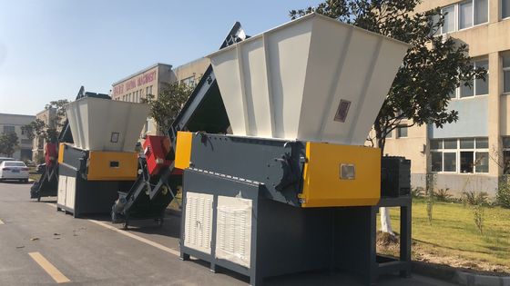 Sistem PLC 400kg / H 380V Mesin Penghancur Shaft Tunggal