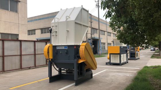 850 * 1200 Inlet 1ton / H 2t / H Mesin Penghancur Plastik