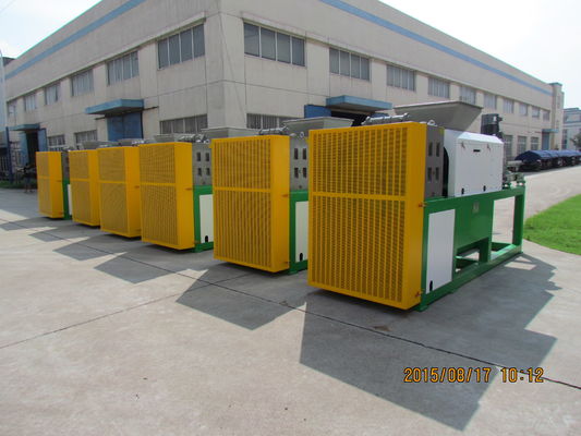 98 Air Menghapus Mesin Pengering Plastik Sekrup 800KG / H 320mm