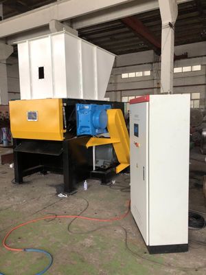 3Phase SKD 11 Blade Mesin Penghancur Shaft Tunggal