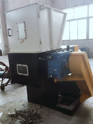 SKD 11 Mesin Penghancur Shaft Tunggal Untuk Benjolan PS