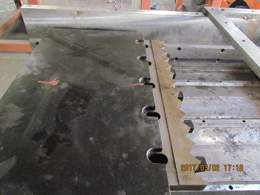 SKD 11 Mesin Penghancur Shaft Tunggal Untuk Benjolan PS
